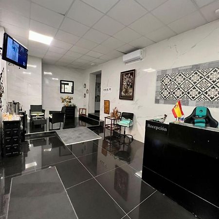 Hostal Milan Alicante Exteriör bild Reception area of the Embassy of Spain in Tirana